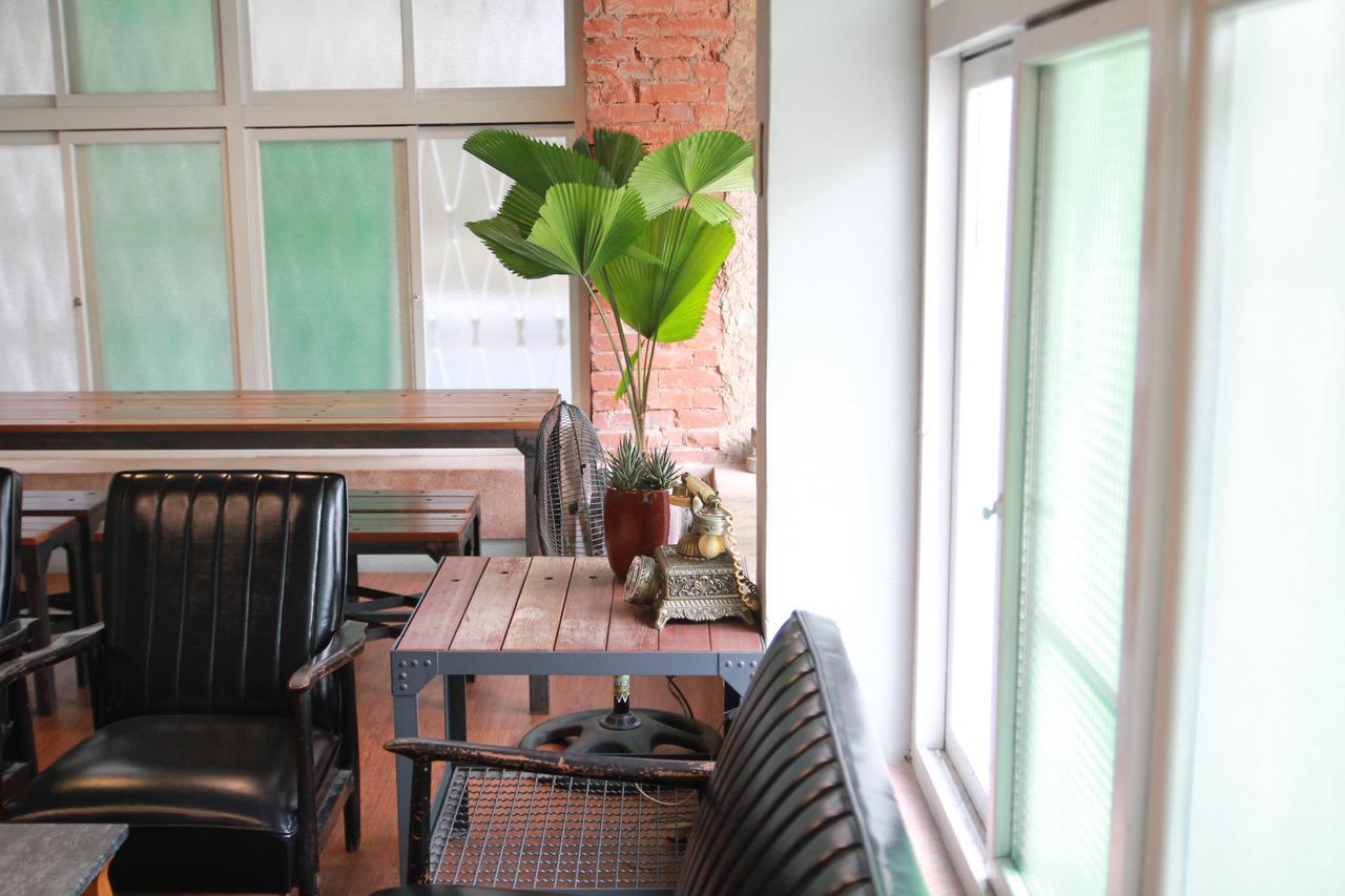 Tainan Macarthur Homestay Bagian luar foto